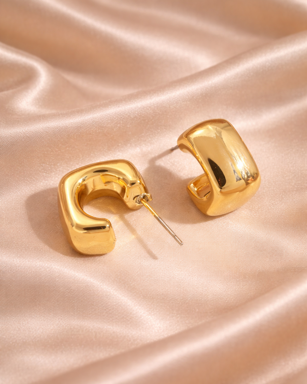 Delicate 18K Gold Plated Square Huggie Hoop Earrings
